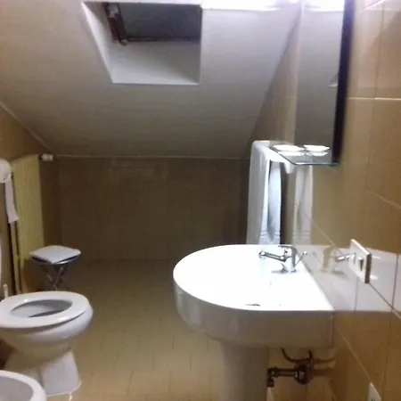 Hotel Hotel Cuney 2*