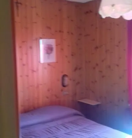 Hotel Cuney 2* Nus