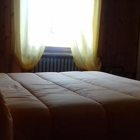 Hotel Cuney 2*