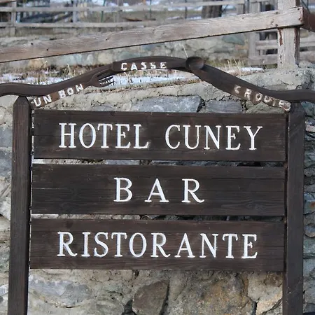 Hotel Cuney Hotel Nus